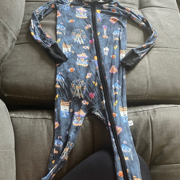 B24 Lazy Bones Bamboo Zippy - Picture 1 of 9